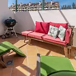 Spacious 2 Bedroom In Puerto Banus With A Private Terrace And Mountain Views *