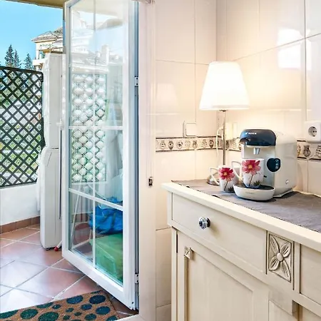 Spacious 2 Bedroom In Puerto Banus With A Private Terrace And Mountain Views * Marbella