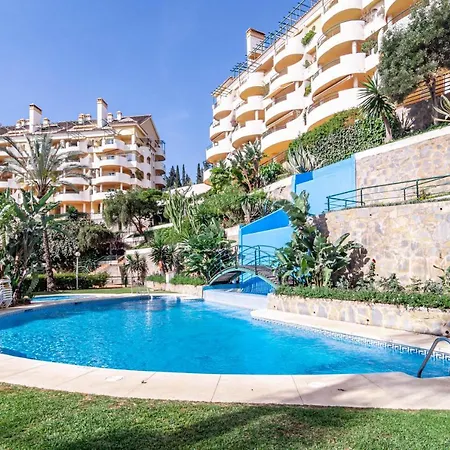 Spacious 2 Bedroom In Puerto Banus With A Private Terrace And Mountain Views * Marbella