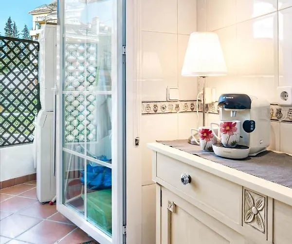 Spacious 2 Bedroom In Puerto Banus With A Private Terrace And Mountain Views * Marbella